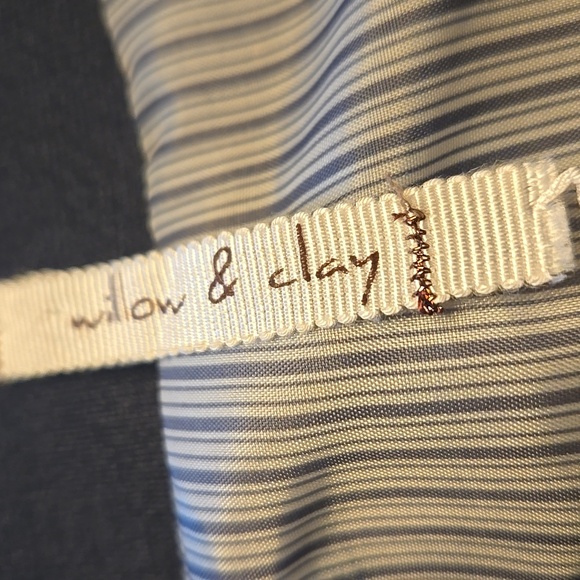 Willow & Clay Navy Lined Blazer. - Picture 3 of 7